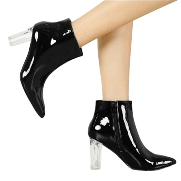 Olivia + Kate Rachel Patent Black Ankle Booties Clear Block Heel Size 8 - Picture 1 of 10